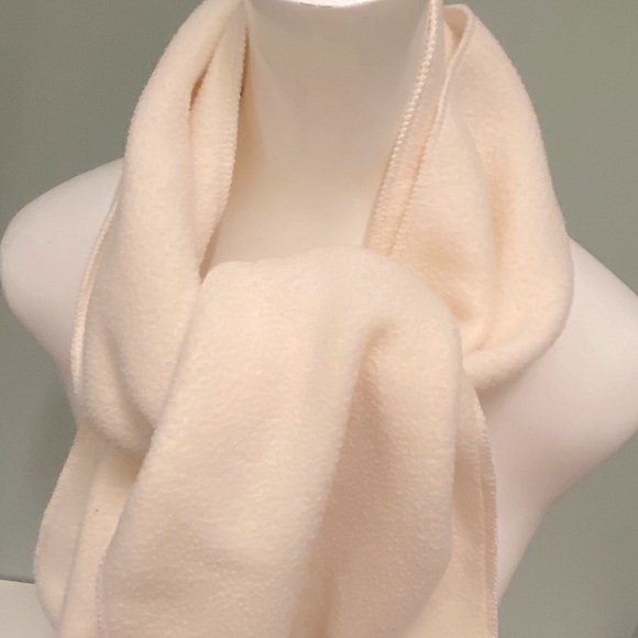 COLUMBIA🧣 UniSex Scarf Ecru - Picture 6 of 8